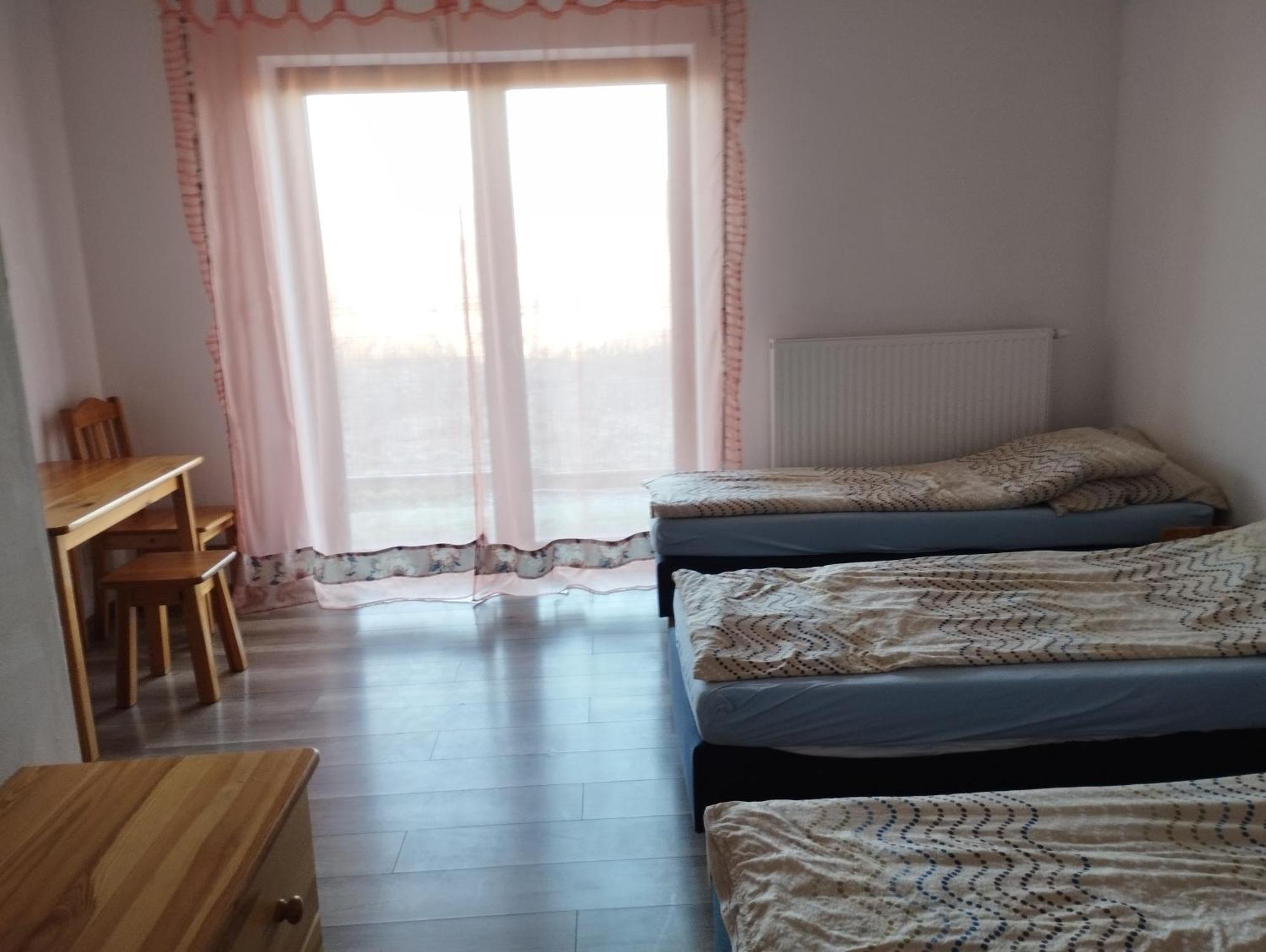 Noclegi Pod Debem Skawina Esterno foto