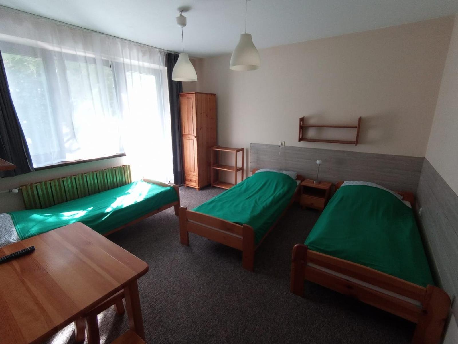 Noclegi Pod Debem Skawina Esterno foto